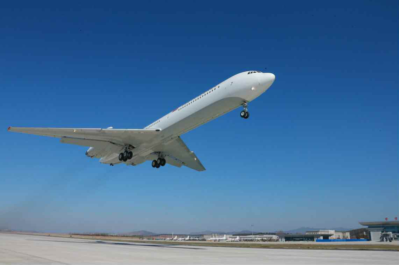 Illustration for article titled Así es por dentro el remodelado avión de la era soviética de Kim Jong-un